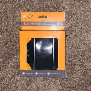 Champion Phone arm band
